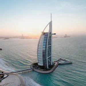 منتجع برج العرب جميرا
